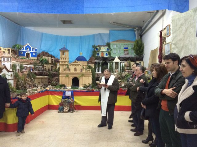 El Ayuntamiento de Molina de Segura invita a visitar el Belén familiar realizado por el molinense José Antonio Ruiz Piqueras, Chicanete