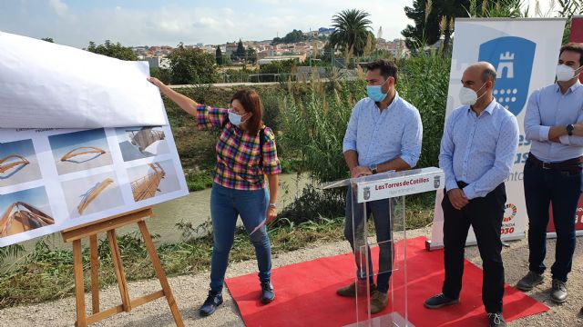 Los ayuntamientos de Molina de Segura y Las Torres de Cotillas firman un convenio para construir la pasarela peatonal que unirá las pedanías de La Ribera y La Loma