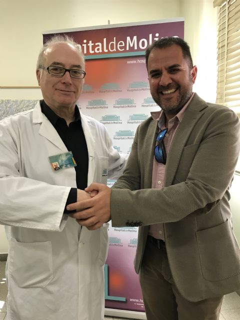 Convenio de colaboración entre el Hospital de Molina y Fundación Ambulancia del Último Deseo