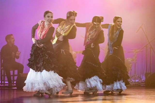 El Ballet Flamenco de Murcia presenta LO COMÍO POR LO SENTÍO el sábado 19 de febrero en el Teatro Villa de Molina