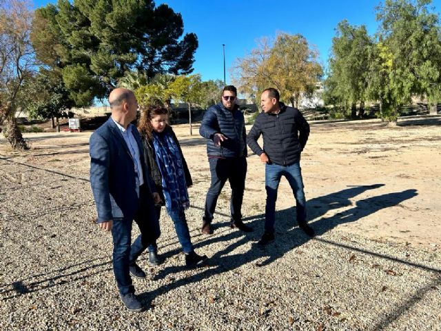 El Ayuntamiento de Molina de Segura lleva a cabo obras de mejora en el parque municipal de la urbanización El Chorrico