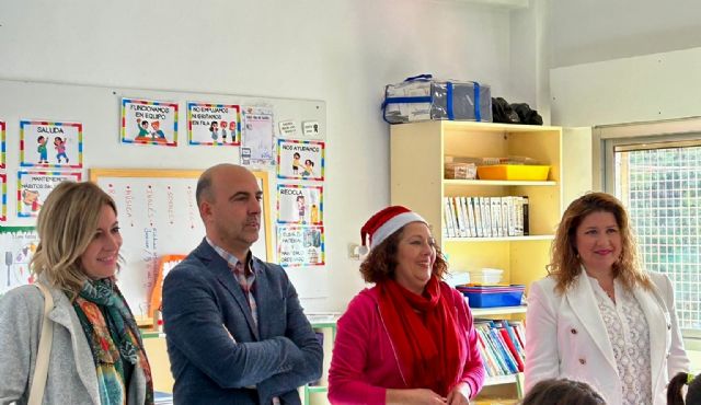 Un total de 85 menores se benefician del servicio Concilia Educa Navidad 2022 que se presta durante el periodo de vacaciones en el CEIP Cervantes