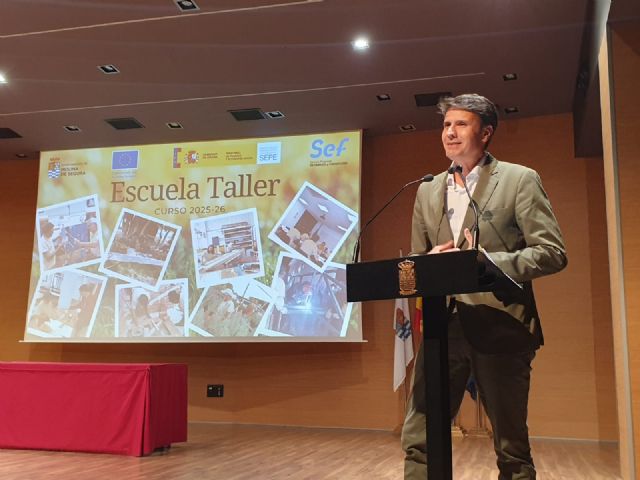 70 alumnos de tres proyectos experienciales de Empleo y Formación reciben sus diplomas en Molina de Segura