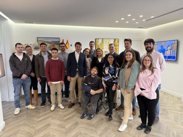 El Ayuntamiento de Molina de Segura contrata a nueve jóvenes a través del programa Mi Primer Empleo