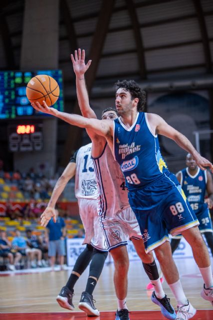 El Vidal Golosinas Ciudad Molina Basket acusa el cansancio en lasegunda parte