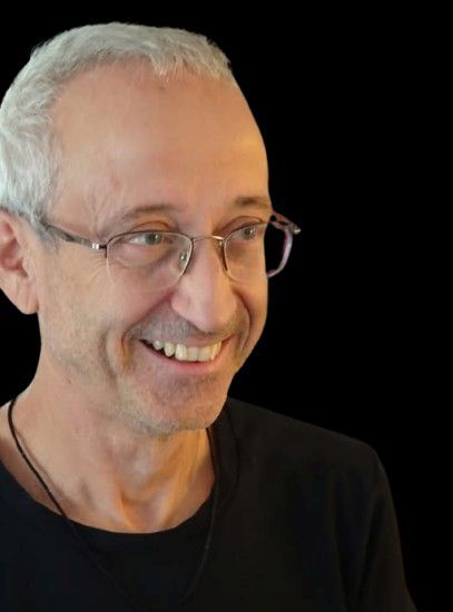 Juan Francisco Jordán imparte una conferencia y presenta su libro Idilios con Iris el jueves 20 de febrero