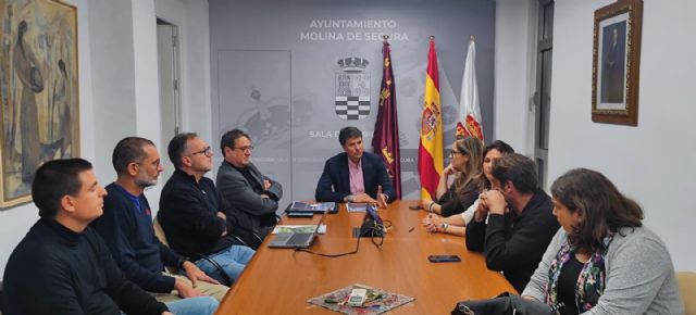 El alcalde soluciona el problema histórico de los quironómidos - mosquitos en Altorreal