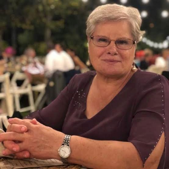 Dorinda Domínguez presenta su libro La vida en las manos el jueves 24 de septiembre en Molina de Segura