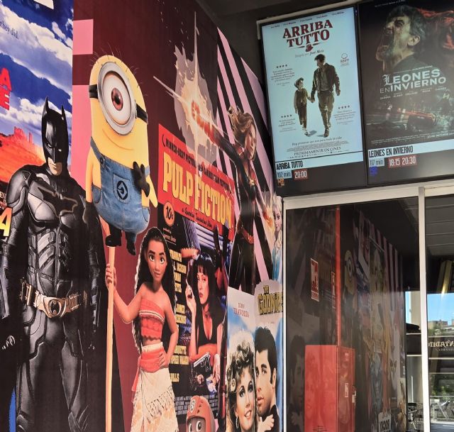 Ni previsión ni inversión: PP y VOX agotan la promoción de cine antes de terminar octubre