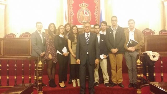 NNGG de Molina de Segura visita el Congreso de los Diputados