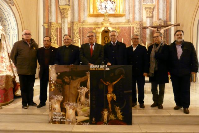 Molina de Segura presenta el cartel y el programa de actos de la Semana Santa 2015
