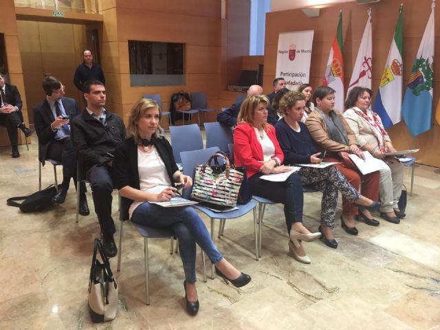 La Alcaldesa de Molina de Segura asiste a la Jornada de Trabajo Participación Ciudadana: iniciativas e instrumentos para mejorar la calidad de la democracia