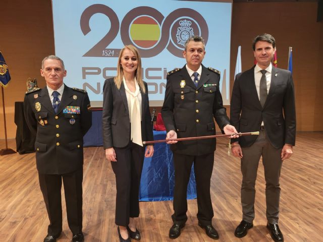 Toma posesión de su cargo el nuevo jefe de la Comisaría de Policía Nacional en Molina de Segura