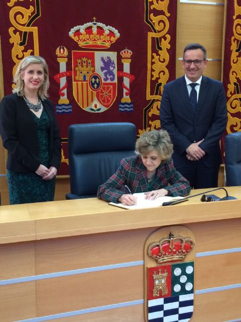 El Ayuntamiento de Molina de Segura recibe la visita de la Ministra de Sanidad, Consumo y Bienestar Social
