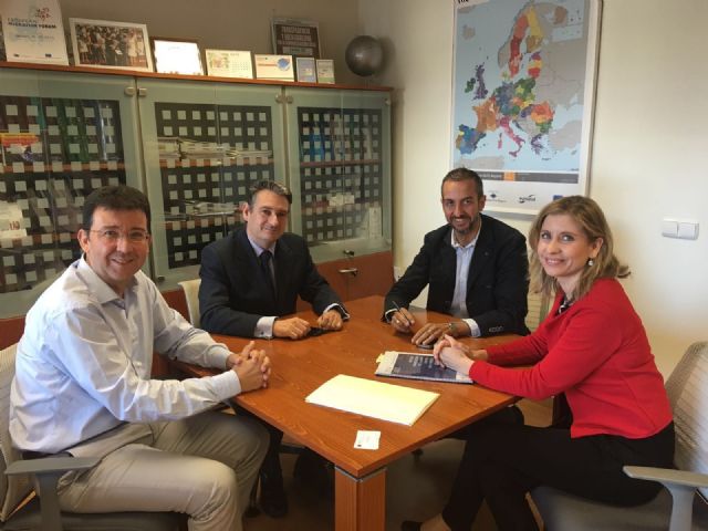 La Alcaldesa de Molina de Segura se reúne con el Director General de Participación Ciudadana, Unión Europea y Acción Exterior para impulsar proyectos europeos en el municipio