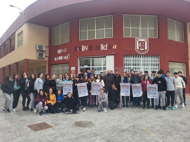 El Colegio Vicente Medina de Molina de Segura organiza la I Carrera Popular Solidaria La Molineta el domingo 21 de enero a beneficio de la asociación DISMO