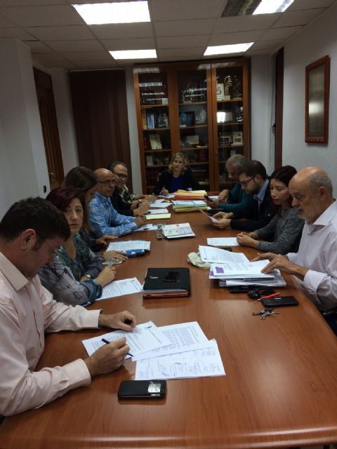 La Junta de Gobierno Local de Molina de Segura aprueba convenios con Cruz Roja, Plataforma de la Inmigración y Fundación de Estudios Médicos