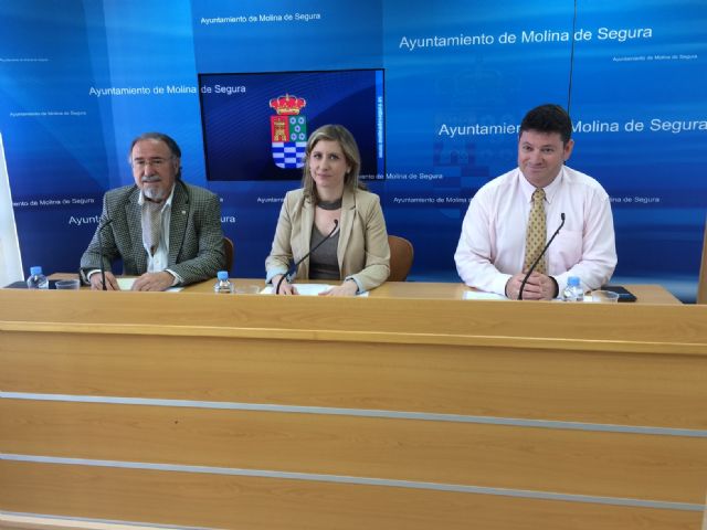 El Ayuntamiento de Molina de Segura y la mercantil  Área de Servicio Las Salinas firman un convenio de patrocinio y mecenazgo para acondicionar la conexión de Altorreal con la carretera RM-A5 y la autovía A-30