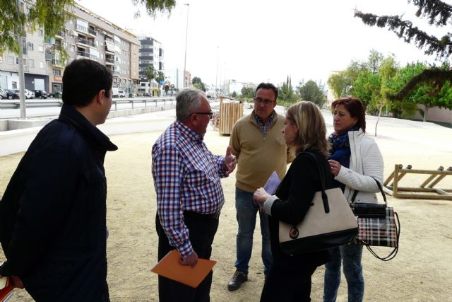 La Alcaldesa de Molina de Segura visita las obras de integración y mejora de la carretera nacional 301