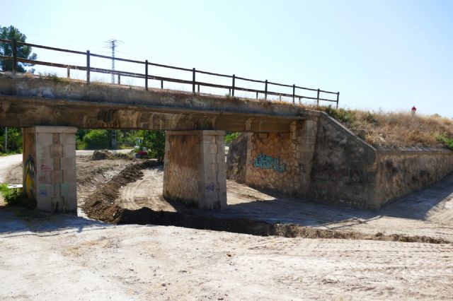 El Ayuntamiento de Molina de Segura lleva a cabo una inversión de 604.395 euros en la reparación de los daños causados por la DANA de 2019 en la Rambla de los Calderones