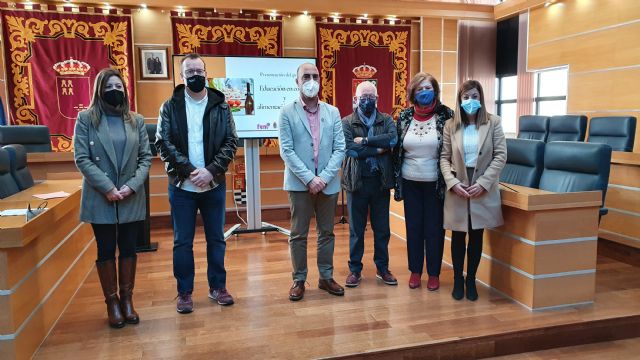 El Ayuntamiento de Molina de Segura colabora con la Fundación de Estudios Médicos de Molina de Segura en la puesta en marcha del proyecto Educación en cocina y alimentación saludable II